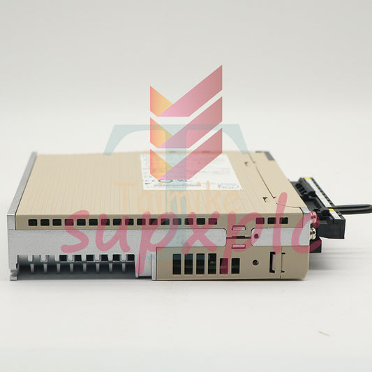 YASKAWA AC SERVO DRIVER SGDV-2R8A01A-002000 SGDV2R8A01A 1PCS