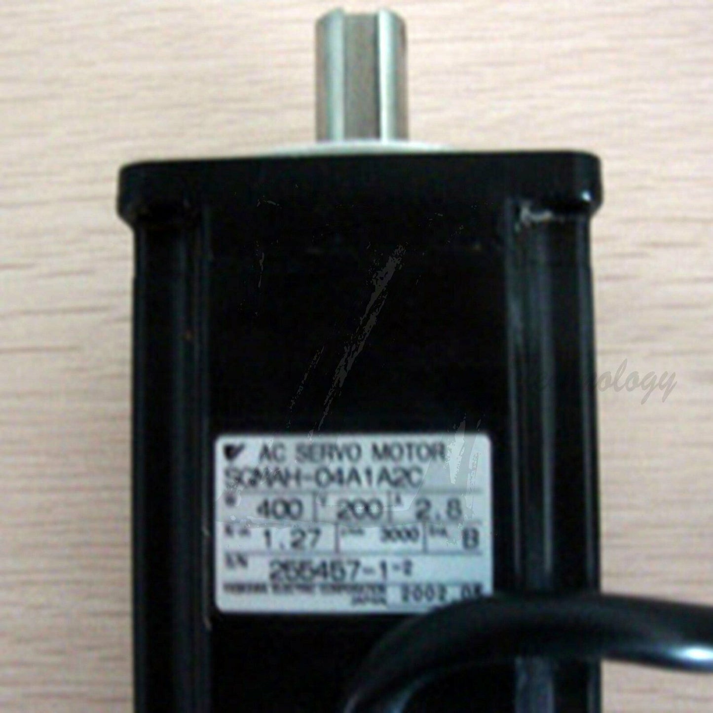 1PC Used Yaskawa motor SGMAH-04A1A2C Tested In Good Condition - YASKAWA