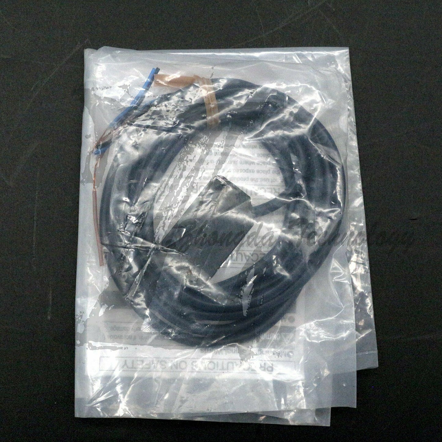 1PCS NEW Omron E3Z-D62 Photoelectric Switch E3ZD62 - OMRON