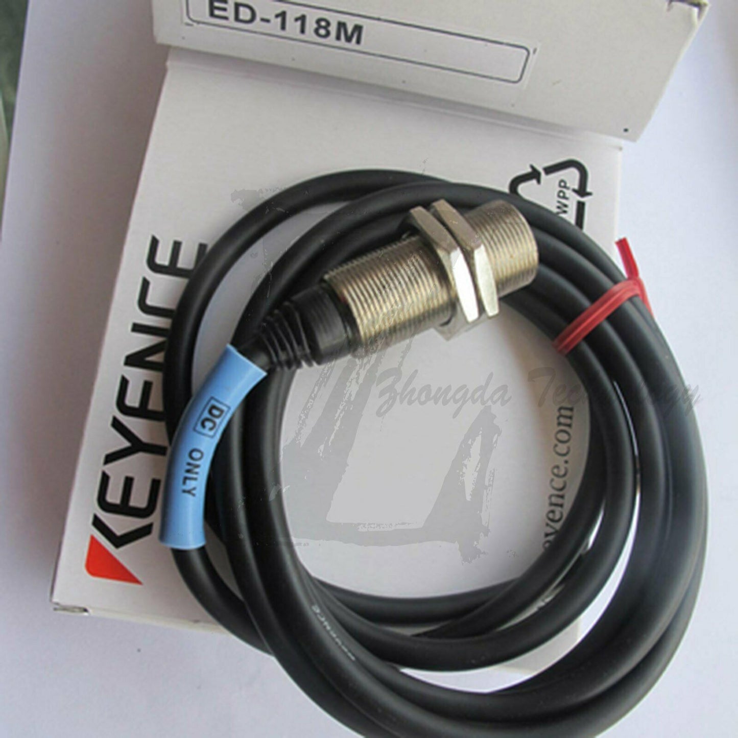 1pcs NEW KEYENCE ED-118U Metal proximity switch - KEYENCE