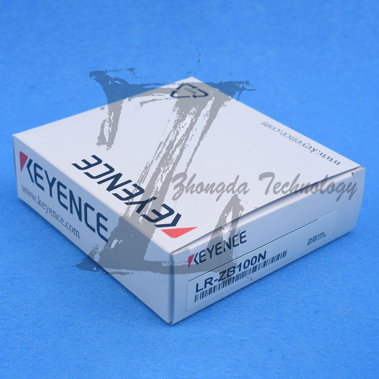 1pcs NEW KEYENCE LR-ZB100N laser sensor - KEYENCE