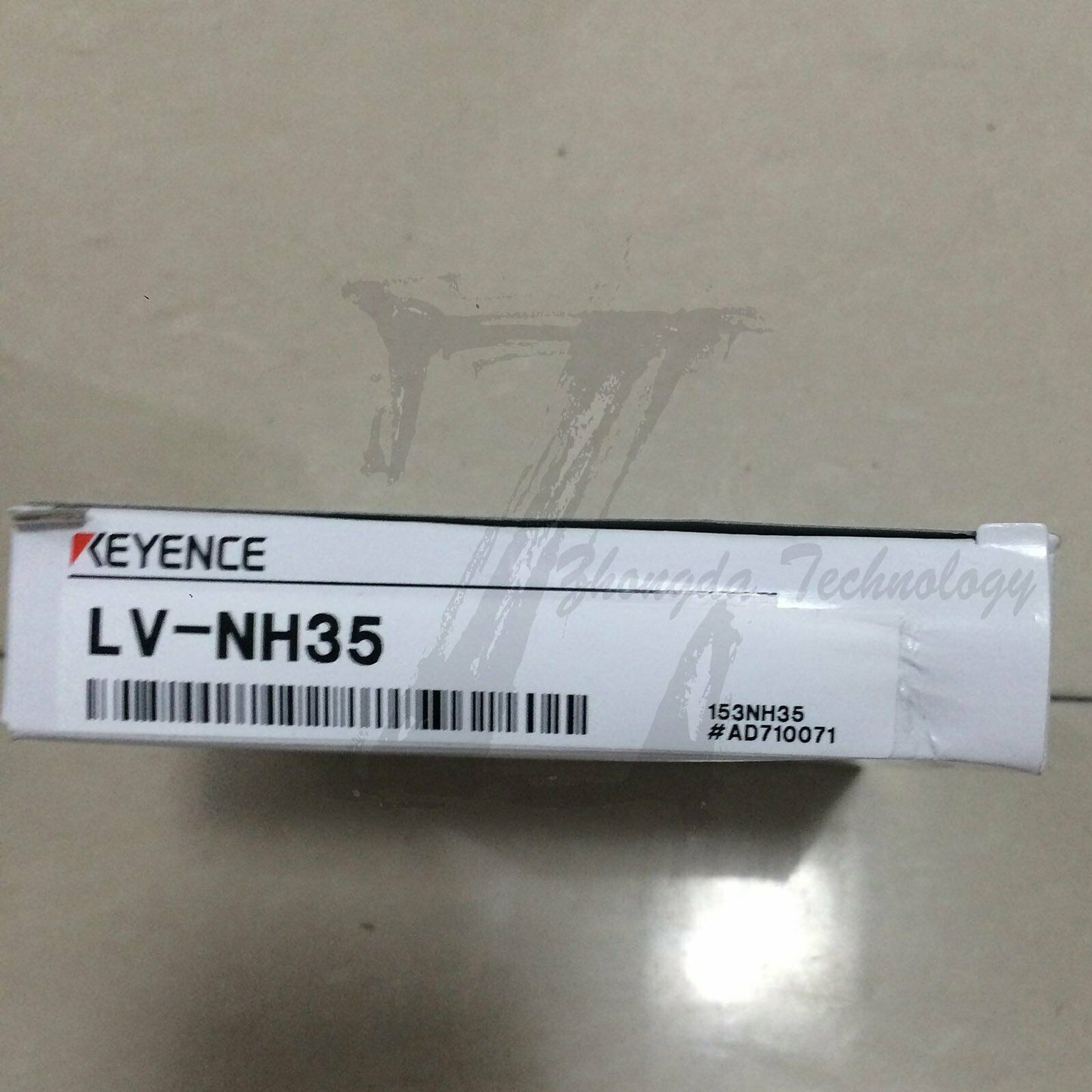 1pcs NEW KEYENCE LV-NH35 laser sensor - KEYENCE
