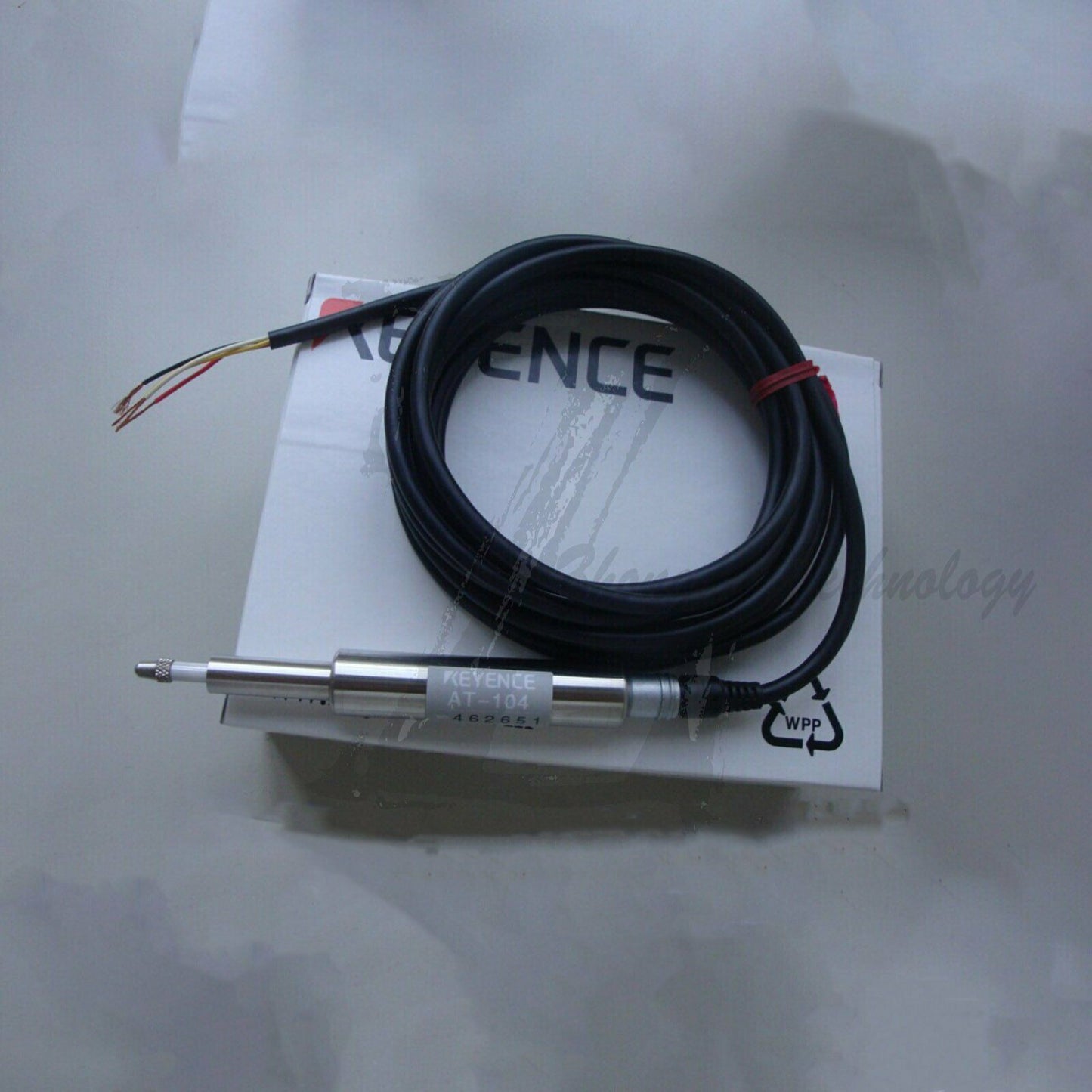 1pcs NEW Keyence AT-104 High precision sensor - KEYENCE
