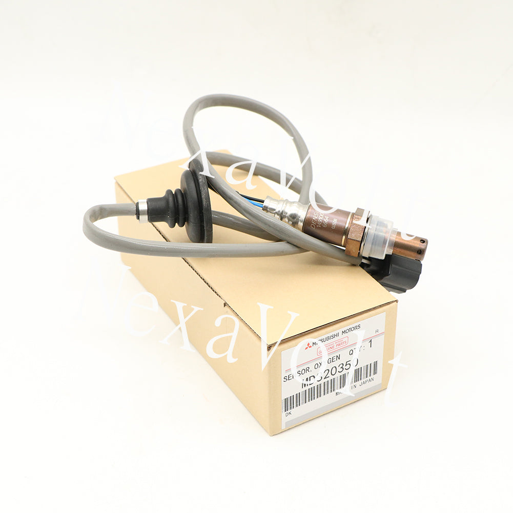 1PCS FOR MD320350 Mitsubishi Van four-wheel drive PD6W front oxygen sensor