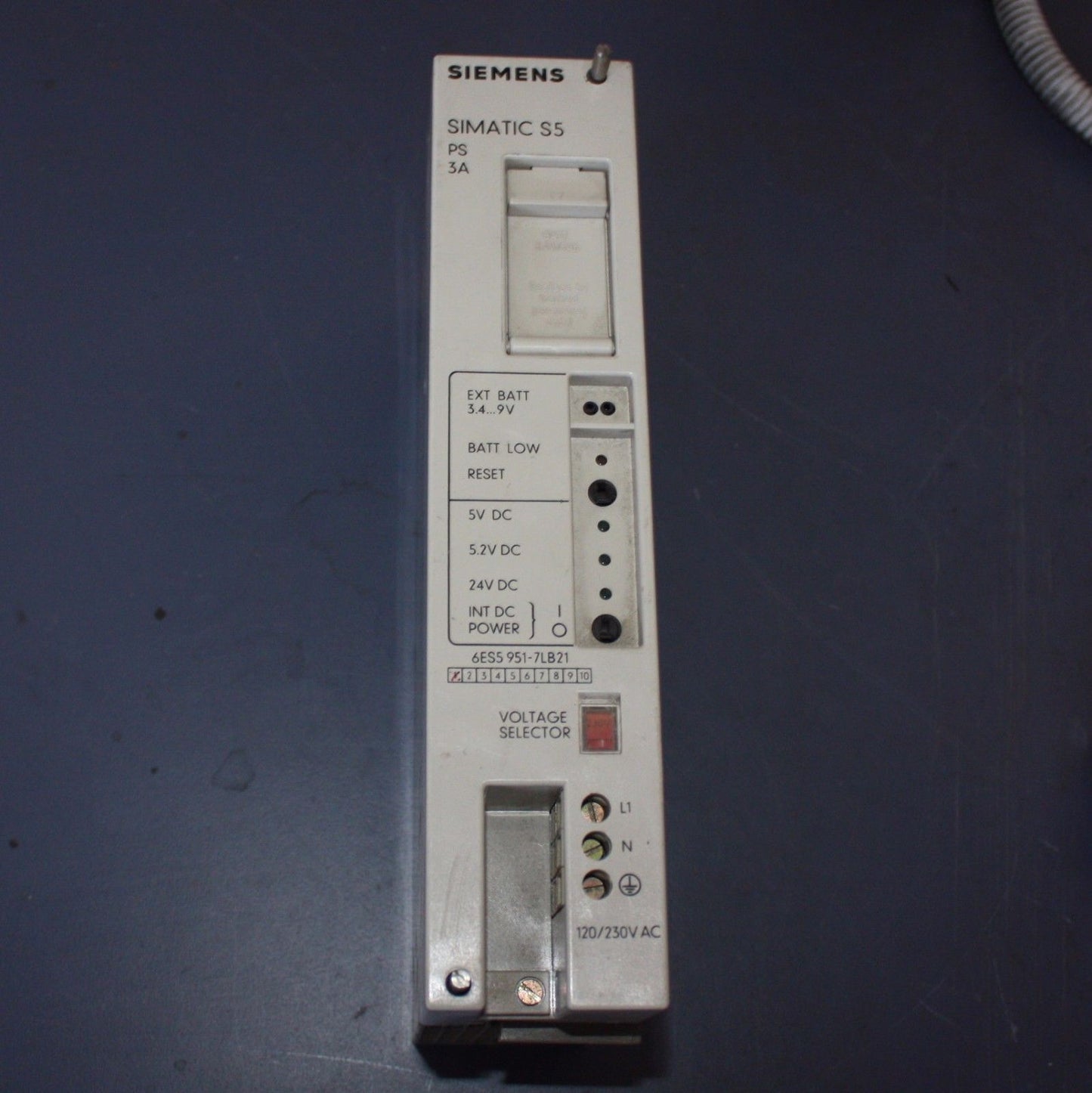 6ES5 951-7LB21 - SIEMENS