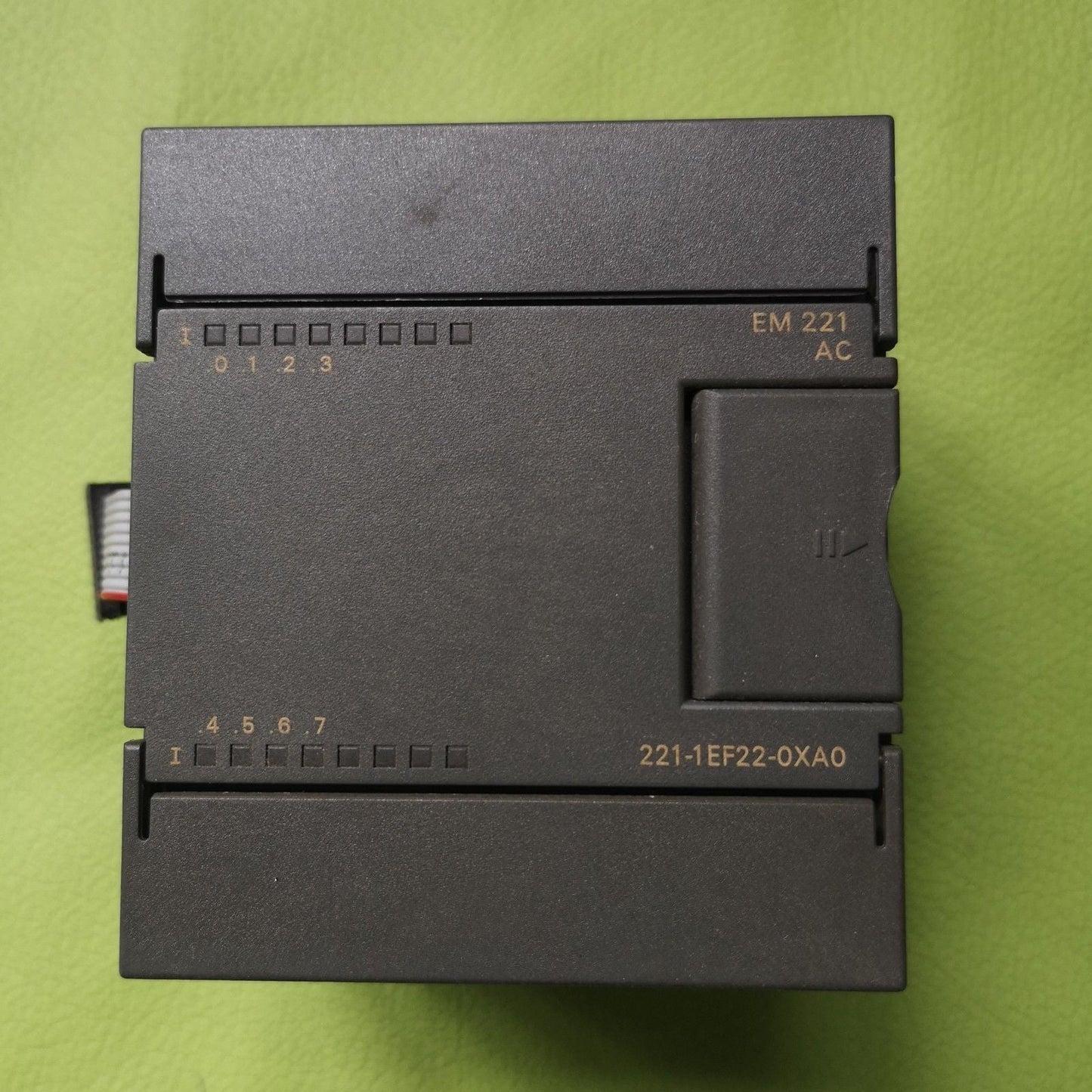 6ES7 221-1EF22-0XA0 - SIEMENS