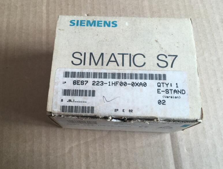 6ES7223-1HF00-0XA0 - SIEMENS