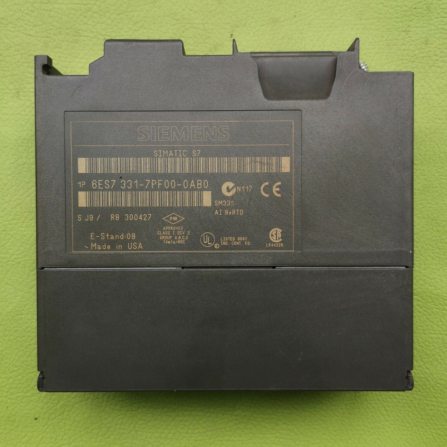 6ES7331-7PF00-0AB0 - SIEMENS