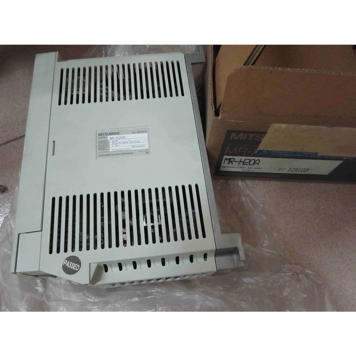 1PCS Mitsubishi Servo Driver MR-H20A - MITSUBISHI