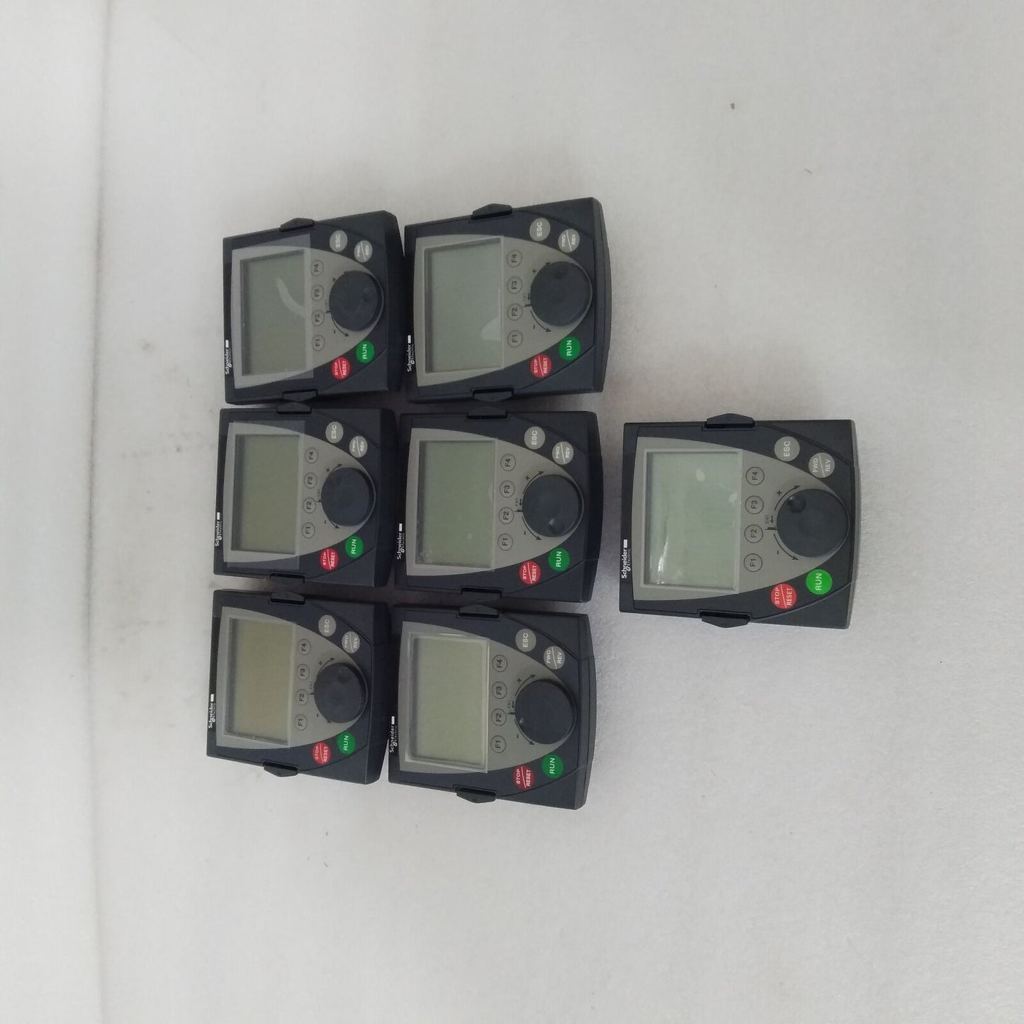 new Sent within 24 hours model VW3A1101 - SENT PRODUCTS