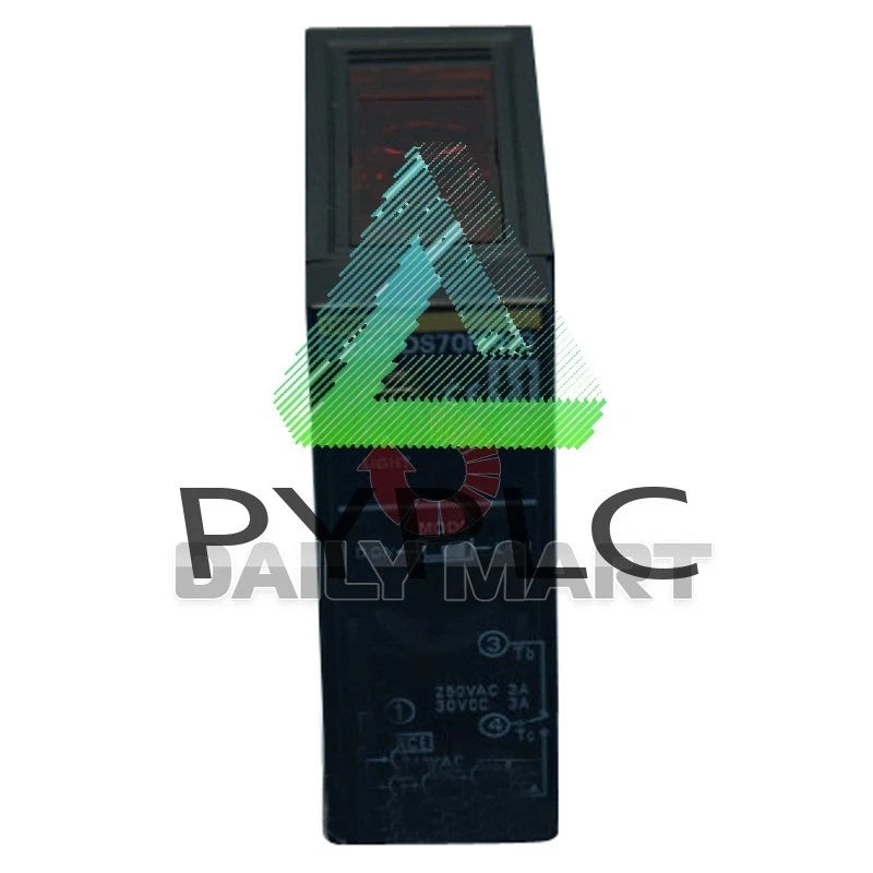 Omron E3JM-DS70M4-G E3JMDS70M4G Photoelectric Switch NIB