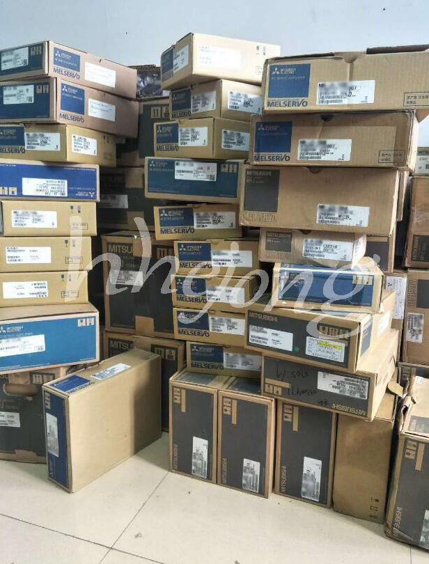 MITSUBISHI SERVO DRIVE MR-J4-500TM - MITSUBISHI