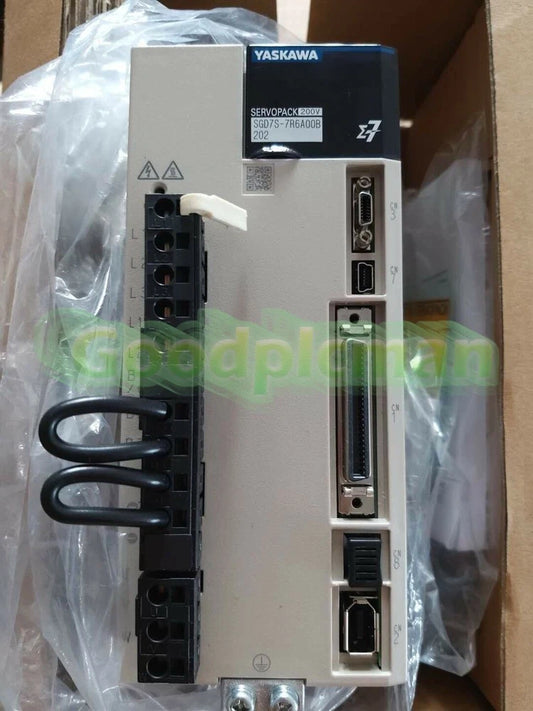 YASKAWA SGD7S-7R6A00B202 AC Servo Drive SGD7S7R6A00B202