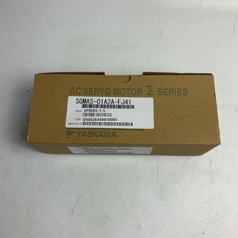 1PC YASKAWA AC SERVO MOTOR SGMAS-01A2A-FJ41