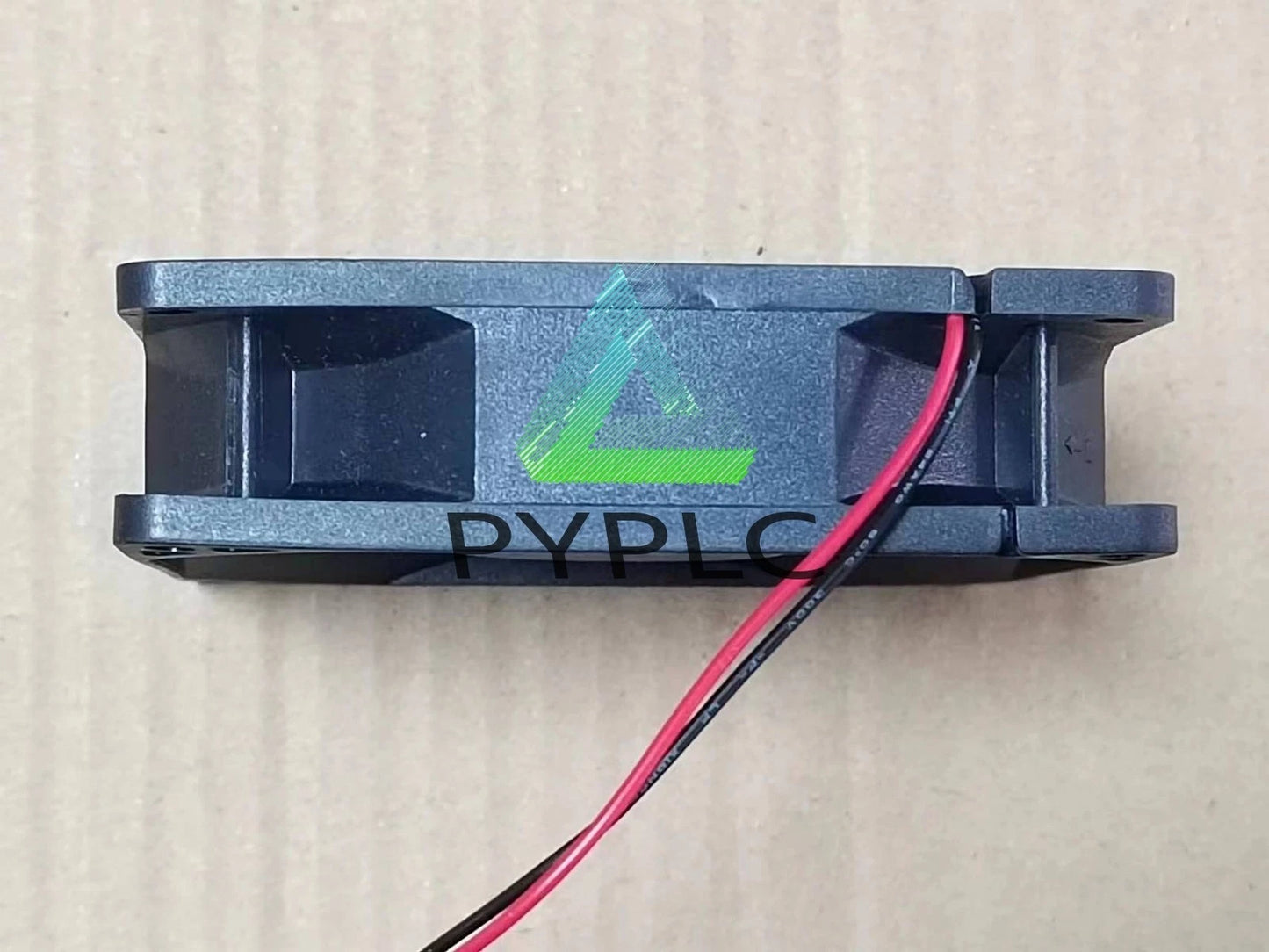 1pcs JAMICON JF0925H1URAR 12V 0.42A 9025 9CM power supply chassis cooling fan~