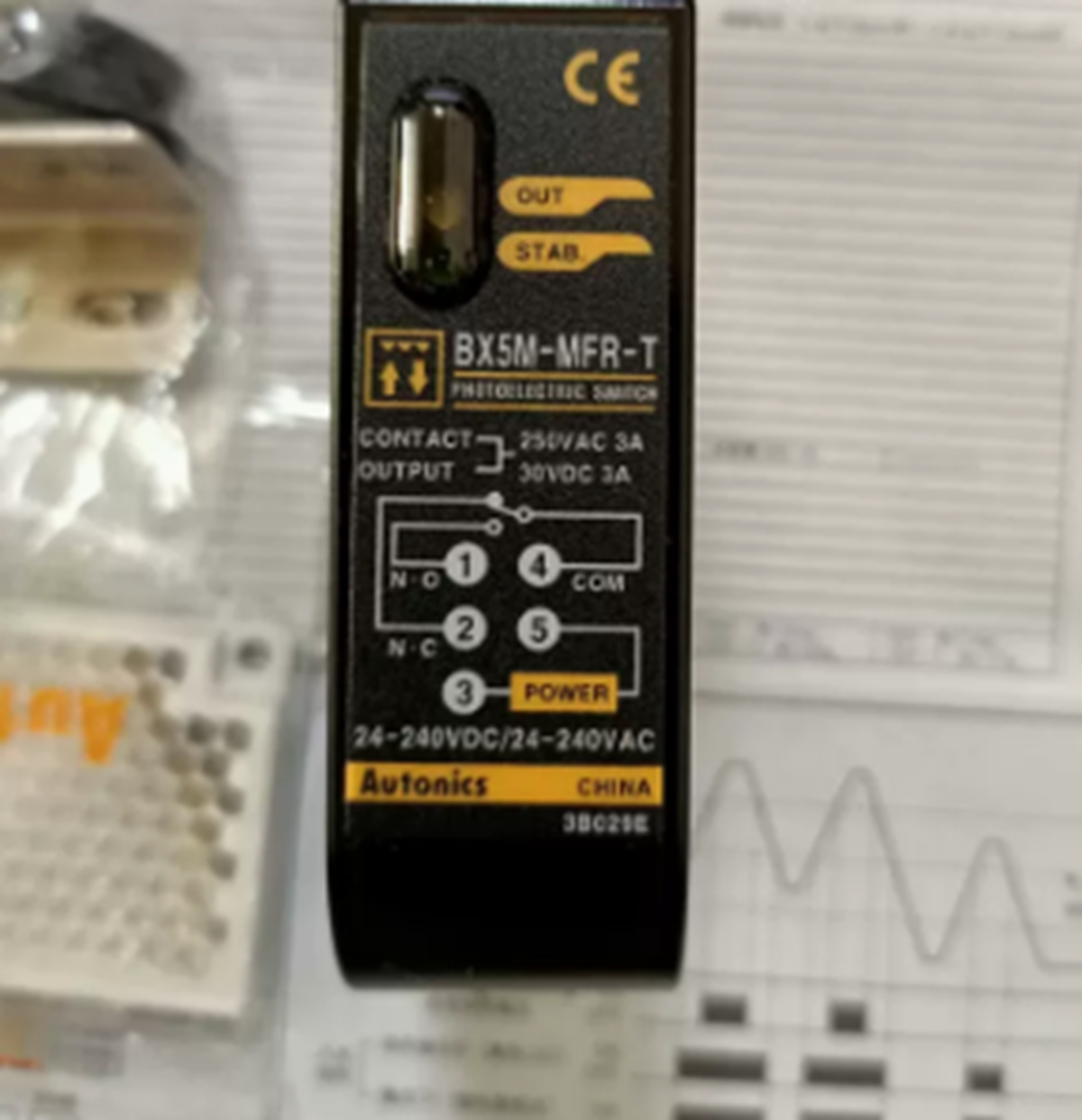 Autonics BX5M-MFR-T Retroreflective Photoelectric Sensor Timer 24~240 VAC VDC - AUTONICS