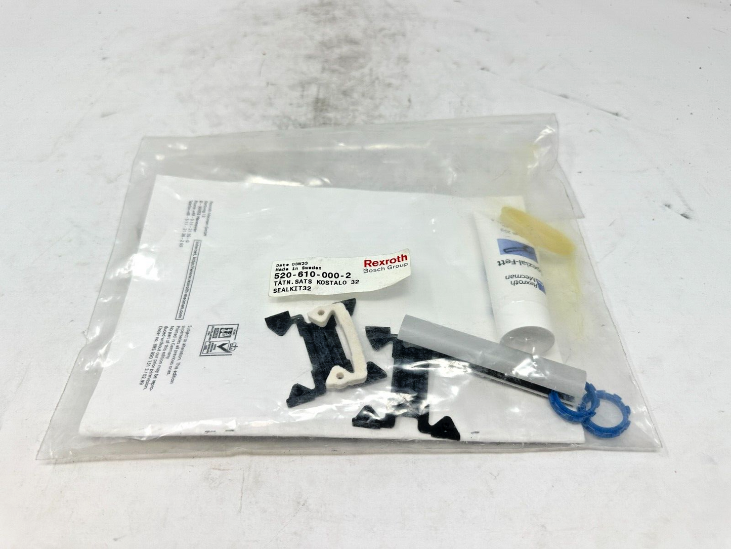 new Bosch 520-610-000-2 Seal Kit 5206100002 - BOSCH