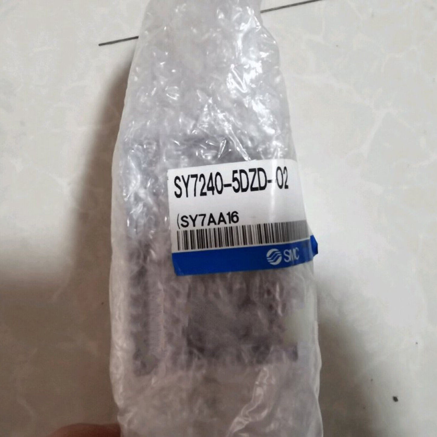 new SMC SY7240-5DZD-02 Solenoid Valve FAST SHIP - SMC