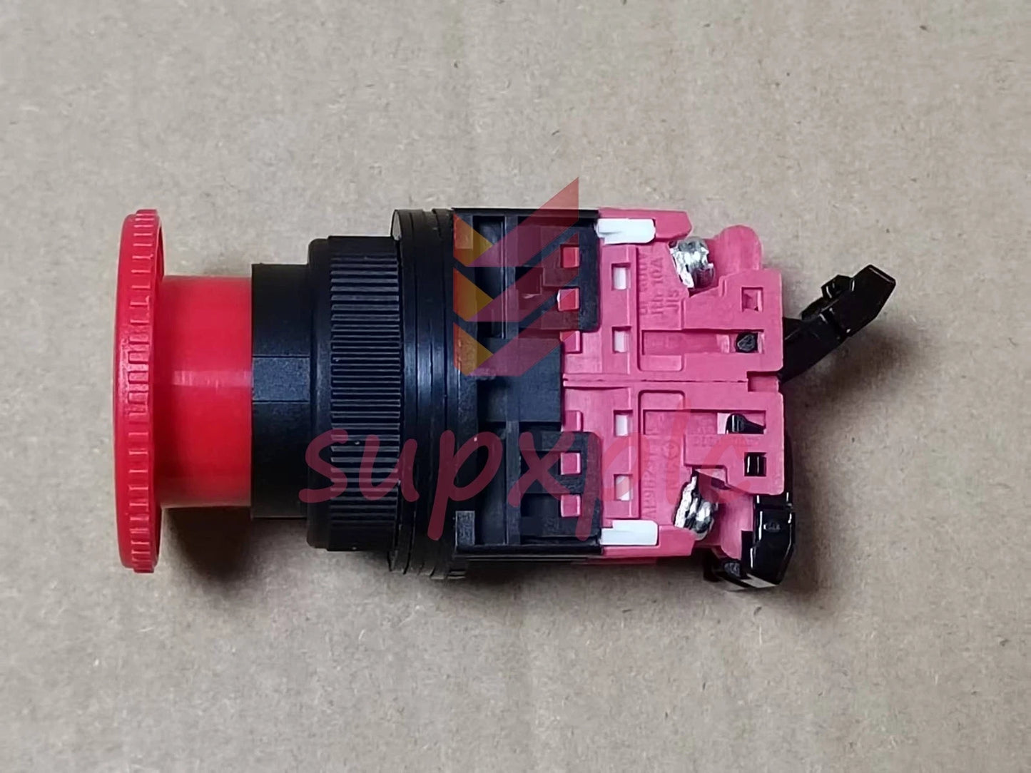 1PCS For Fuji Emergency Stop Button Switch AR30V2R-02R Fast delivery