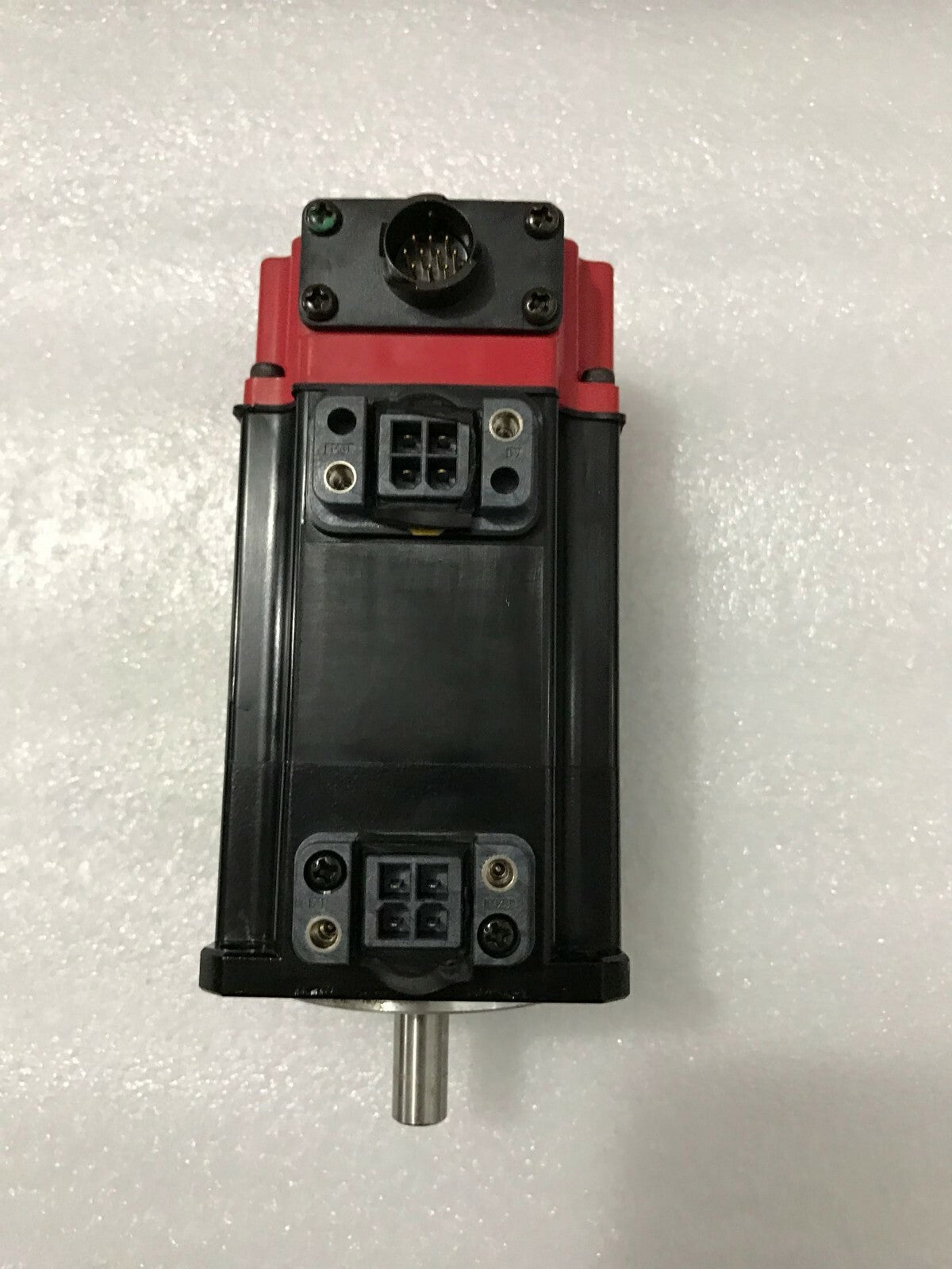 FANUC AC SERVO MOTOR A06B-0115-B403 A06B0115B403