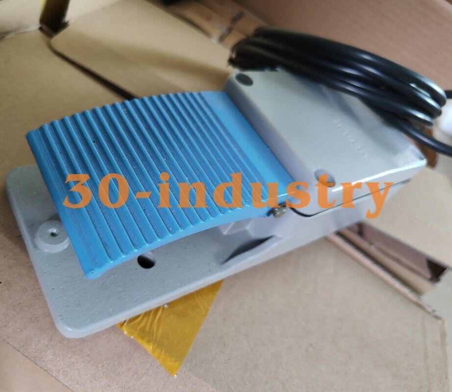 1PCS NEW OLYMPUS WB50403W Foot Switch Pedal for Enhanced Control - OLYMPUS