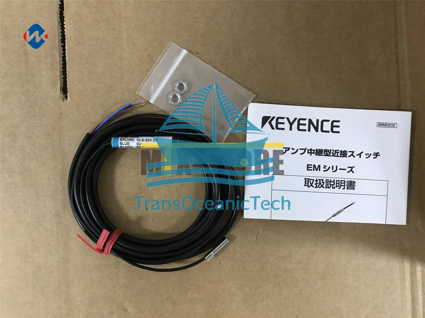 1pcs Keyence ones Proximity Sensor EM-005 EM005