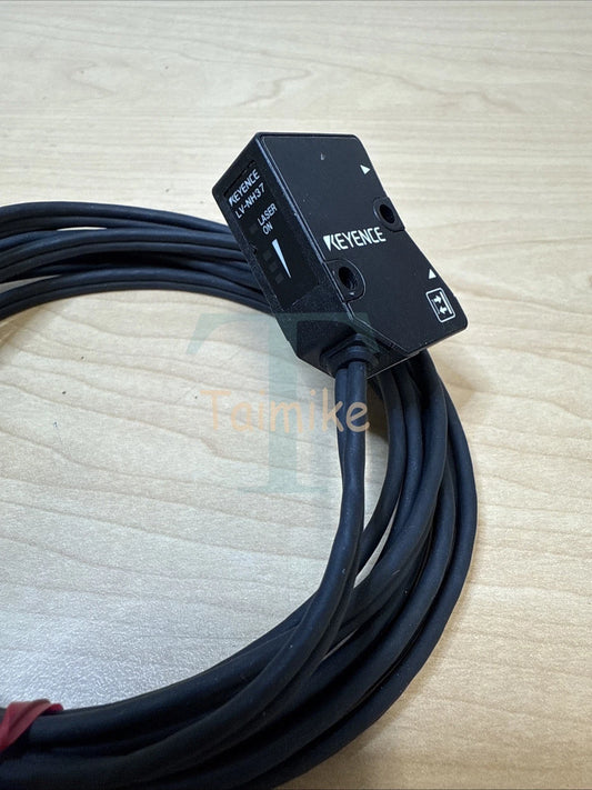 ! Keyence LV-NH37 Laser Sensor Head