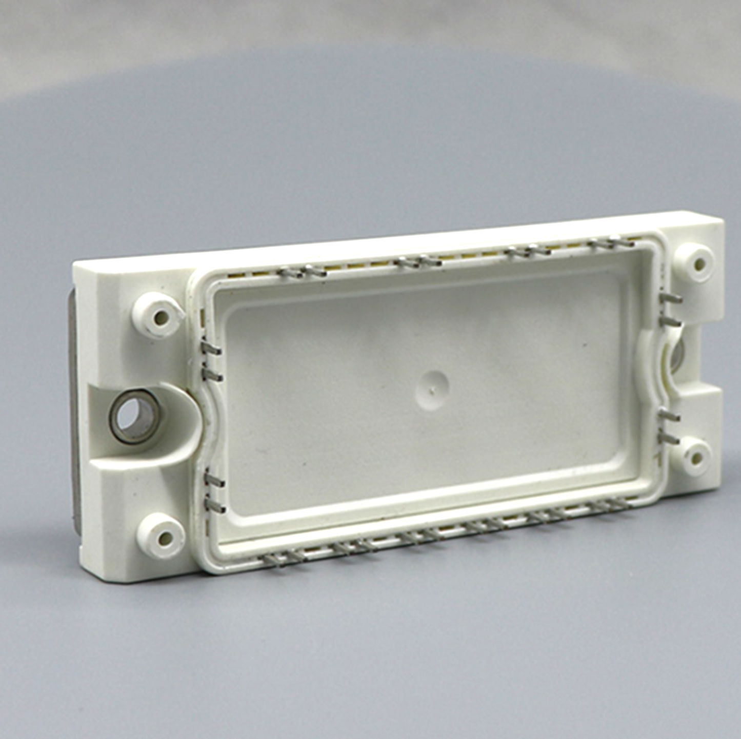 INFINEON EUPEC FS35R12KT3 Power Supply Module, High-Efficiency DC-DC Converter for Renewable Energy Systems, 35V 12A 400W, 98% Efficiency, 2000mA Maximum Load - INFINEON