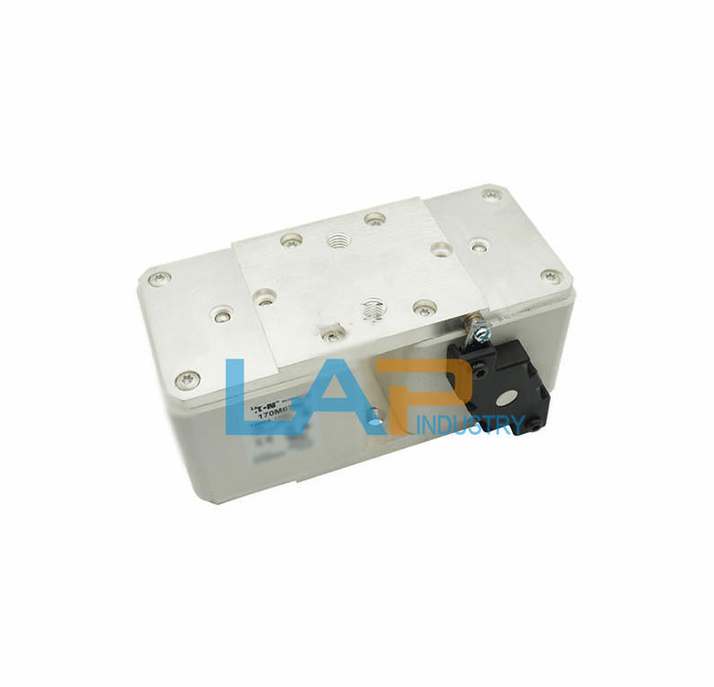 new 1PCS For Bussmann 17OM6791 Fuse 170M6791 1400A 1250V