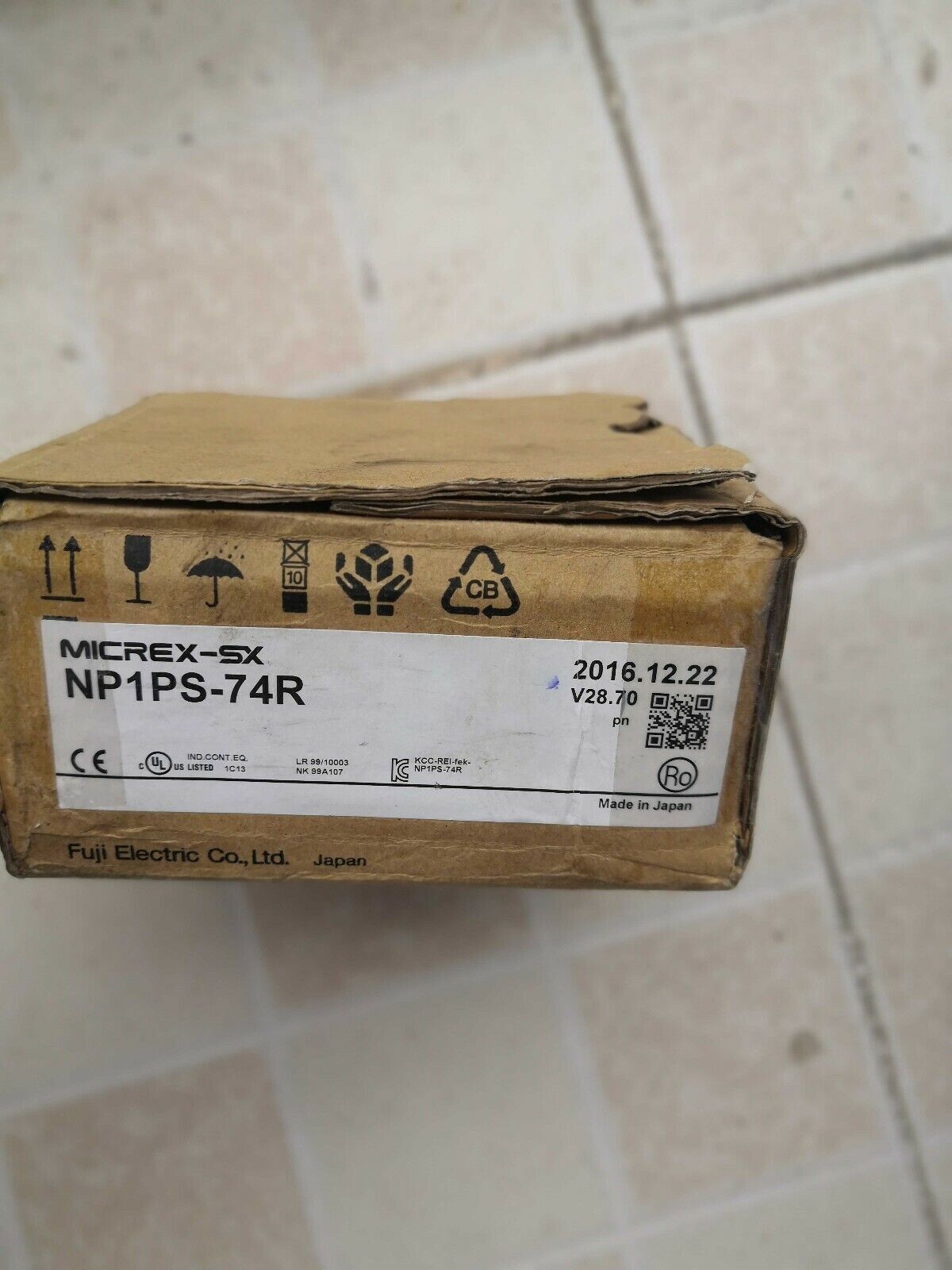 new 1PC Fuji NP1PS-74R Servo Drive NP1PS74R In Box ping
