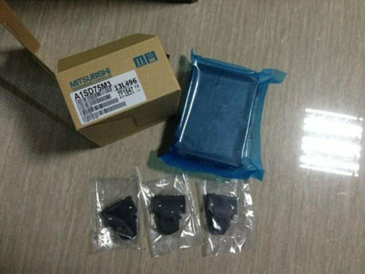 Mitsubishi 1PC AISD75M3 - MITSUBISHI