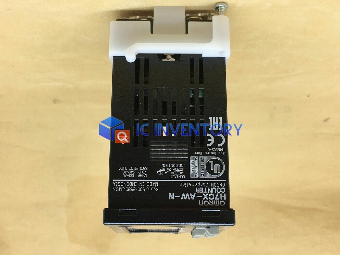 Omron Counter H7CXAWN 100-240VAC - OMRON