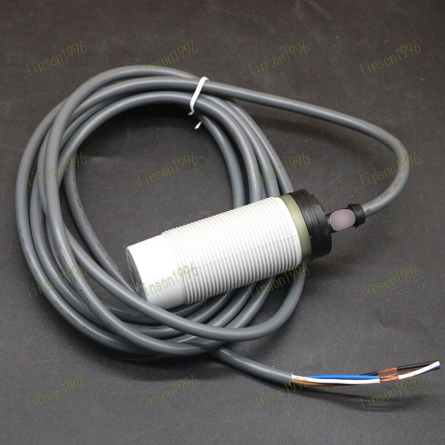 new One EC3025NPAPL Carlo Gavazzi Sensor in Box - CARLO GAVAZZI