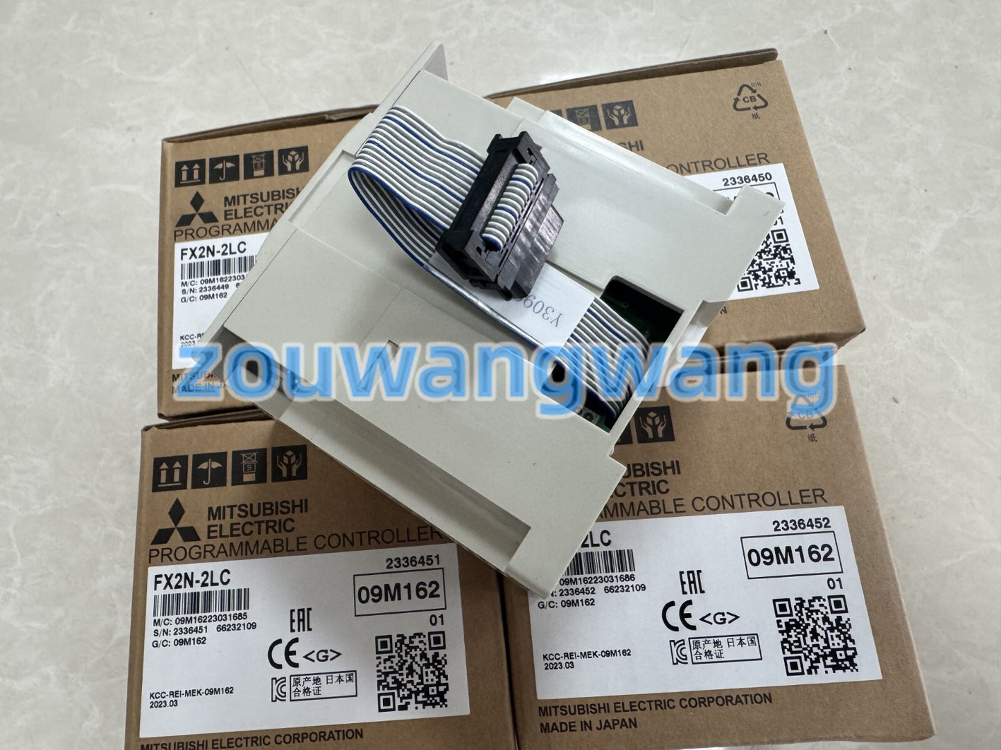 new Mitsubishi Programmable Controller FX2N-2LC FX2N2LC