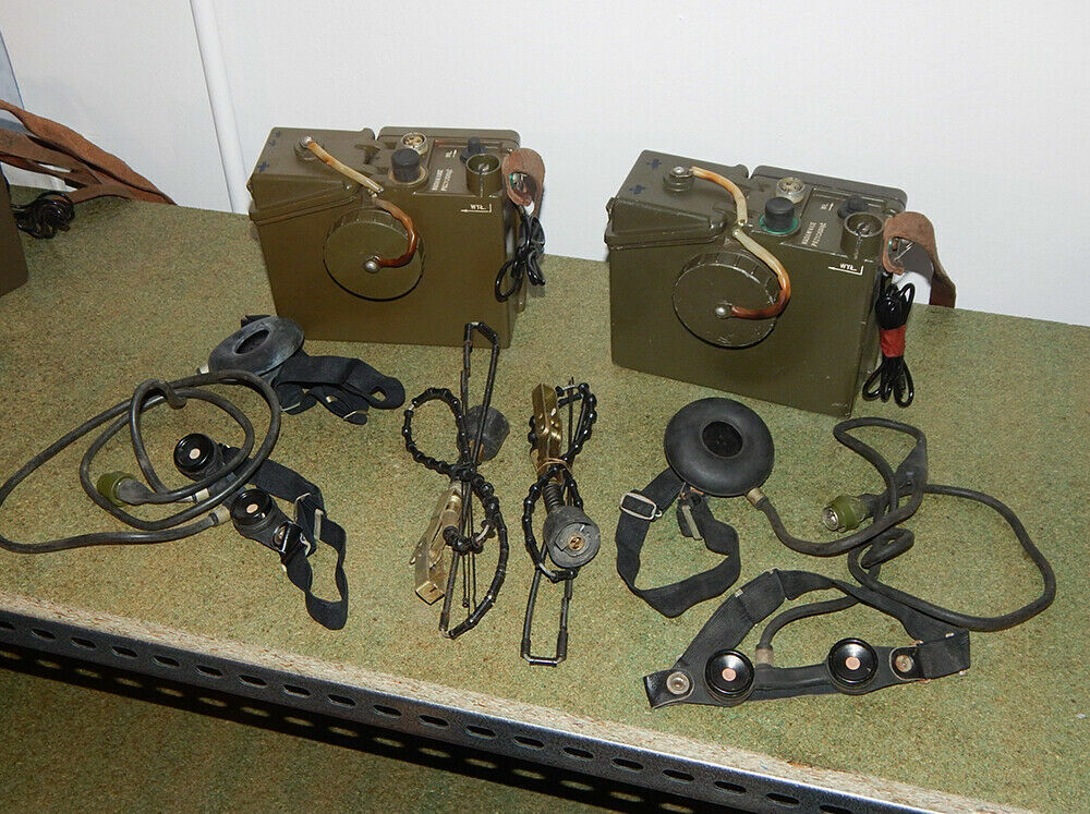 Used Two-Way Radio Soviet Military R-126 - SOVIET MILITARY