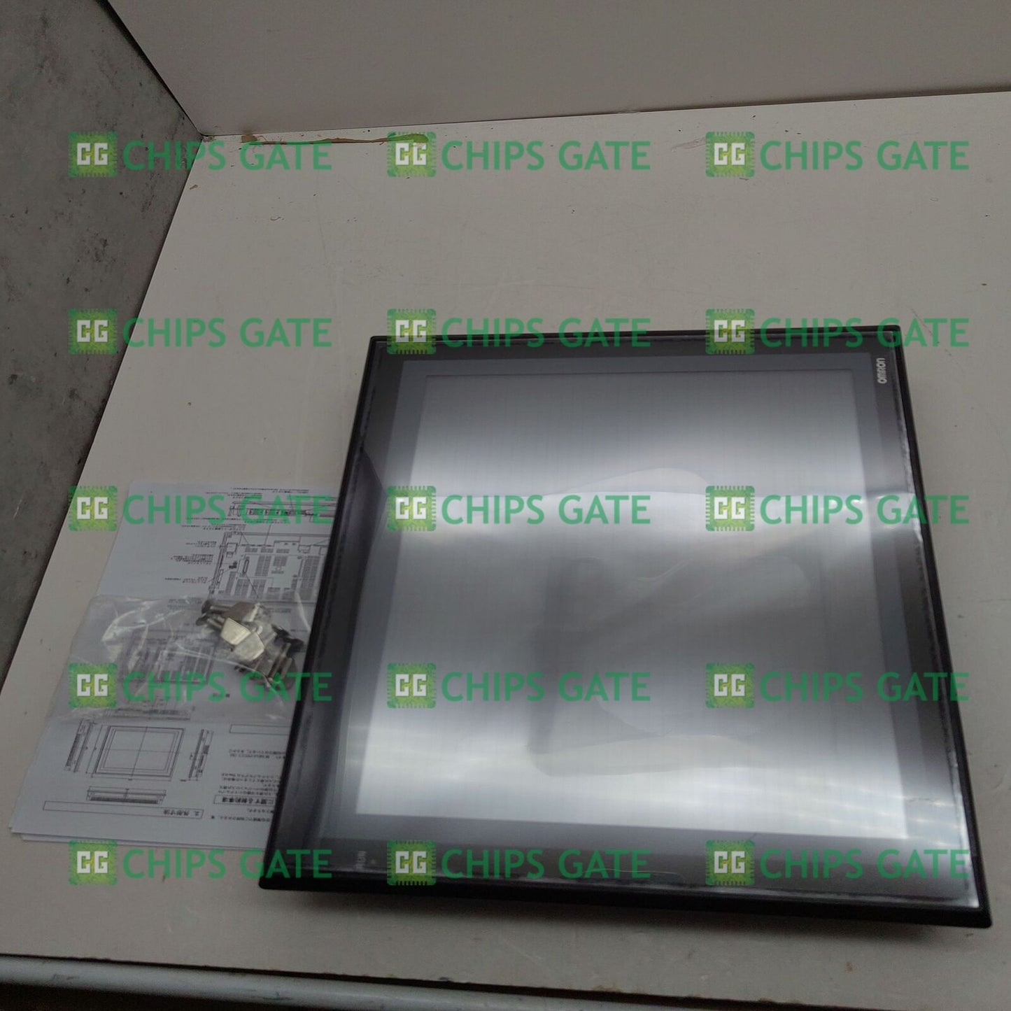 used 1PCS OMRON HMI Operator Interface Display NS12-TS00B-V2 NS12TS00BV2 - OMRON