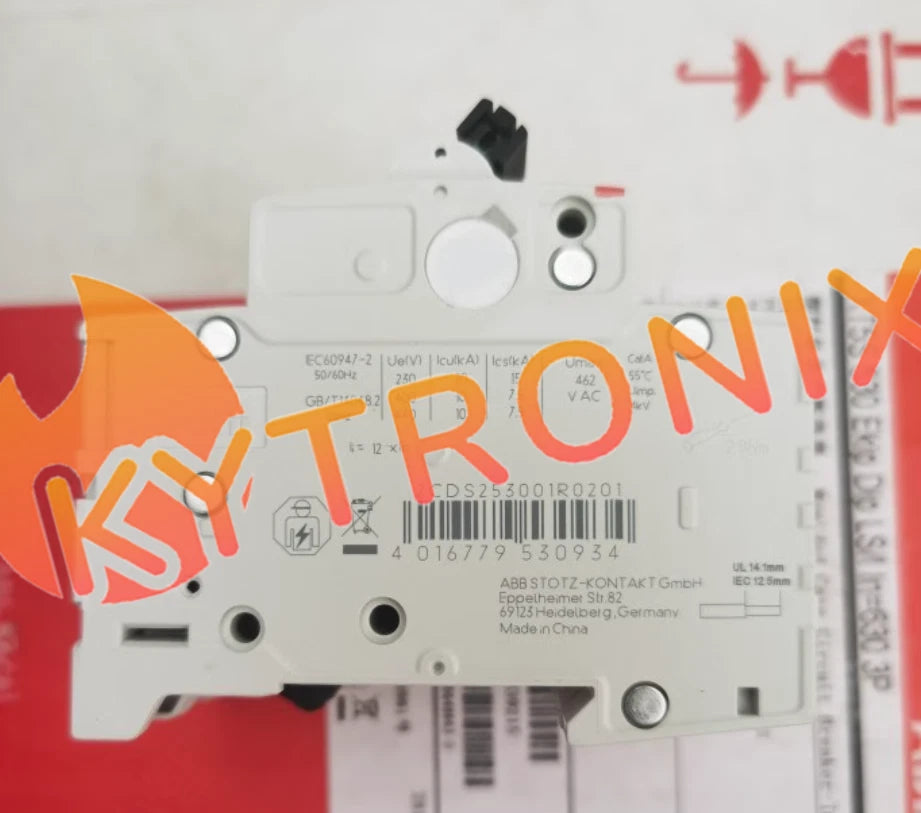 1PCS ABB Miniature circuit breaker S203-D32