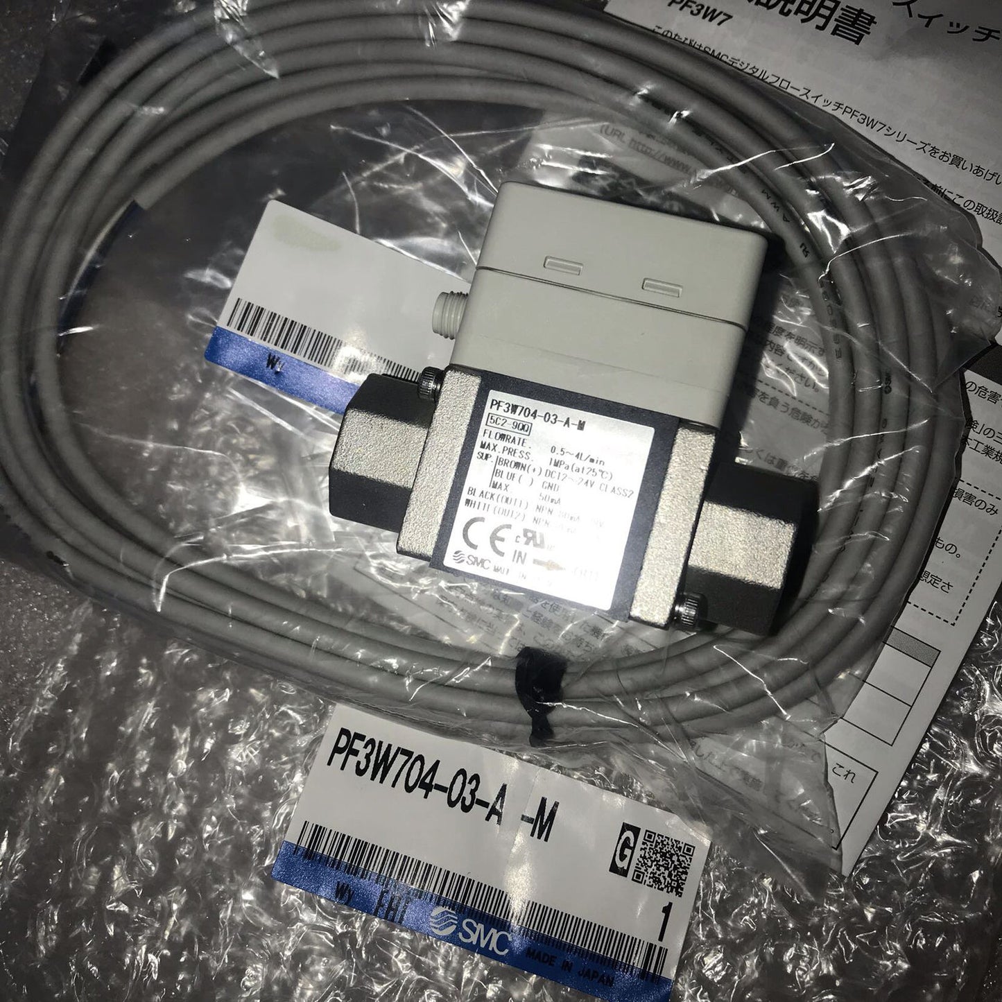new ONE SMC Digital flow switch PF3W704-03-A-M - SMC