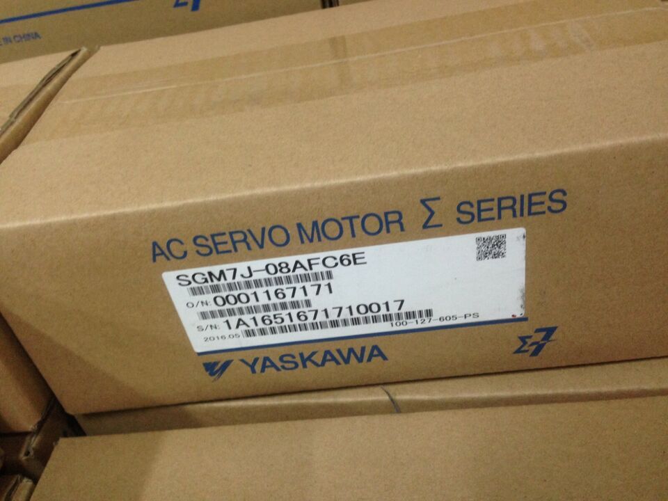 1PC YASKAWA SGM7J-08AFC6E Servo Motor SGM7J08AFC6E ping
