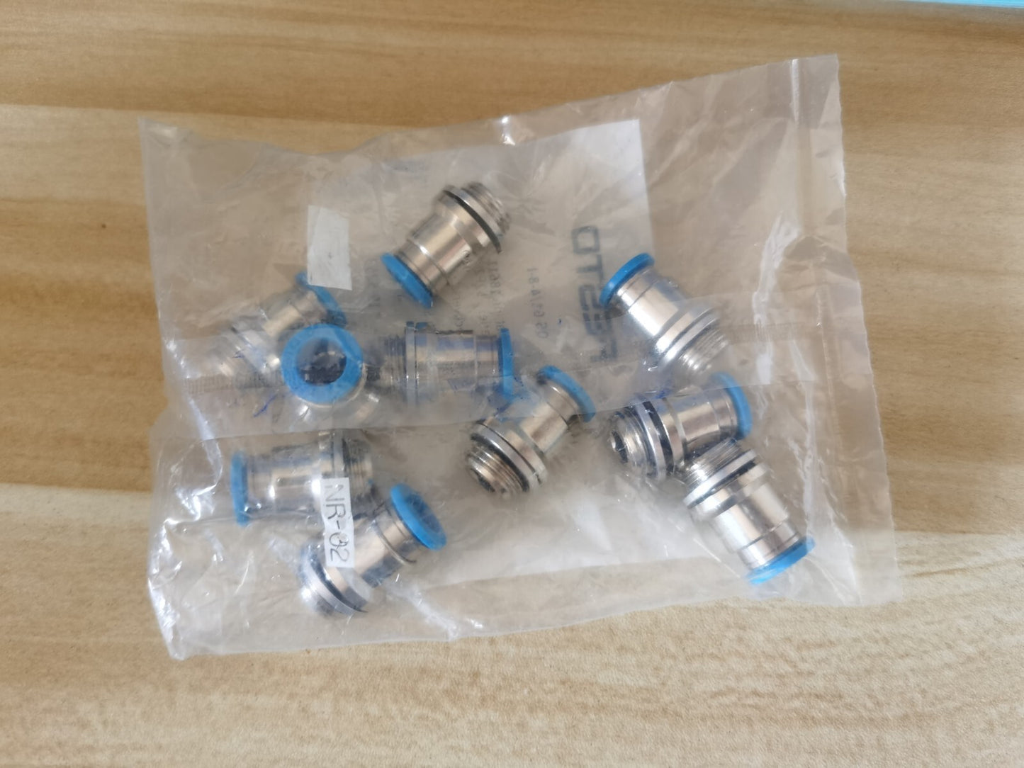 1Bag/10pcs Festo QS-G1/4-8-I 186110 Fittings
