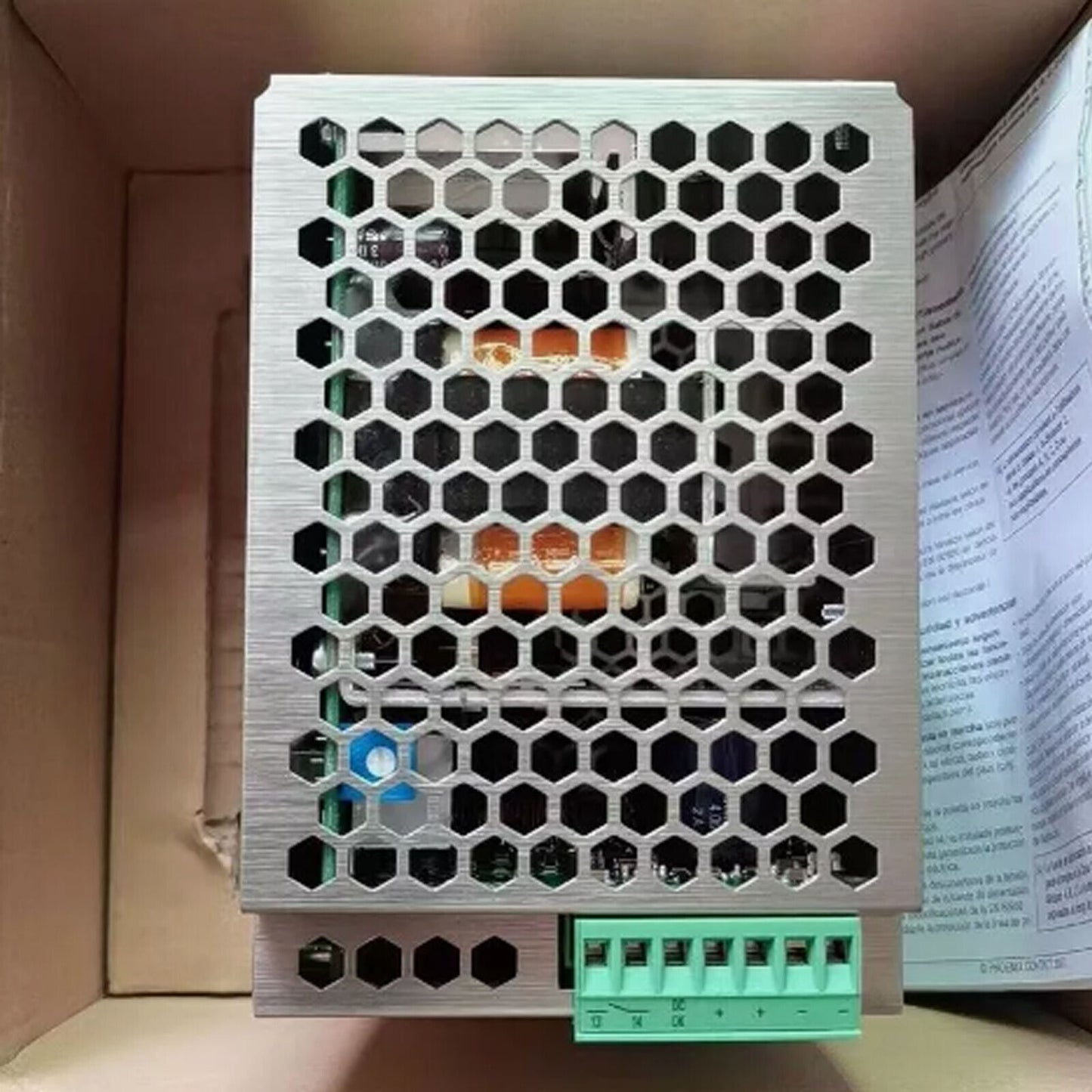 new 1X PHOENIX CONTACT QUINT-PS-100-240AC/24DC/10 2938604 - PHOENIX CONTACT