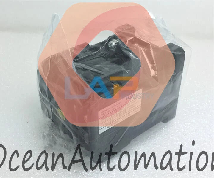 1PCS For Fuji Contactor SRC3631-5-1N 220VAC