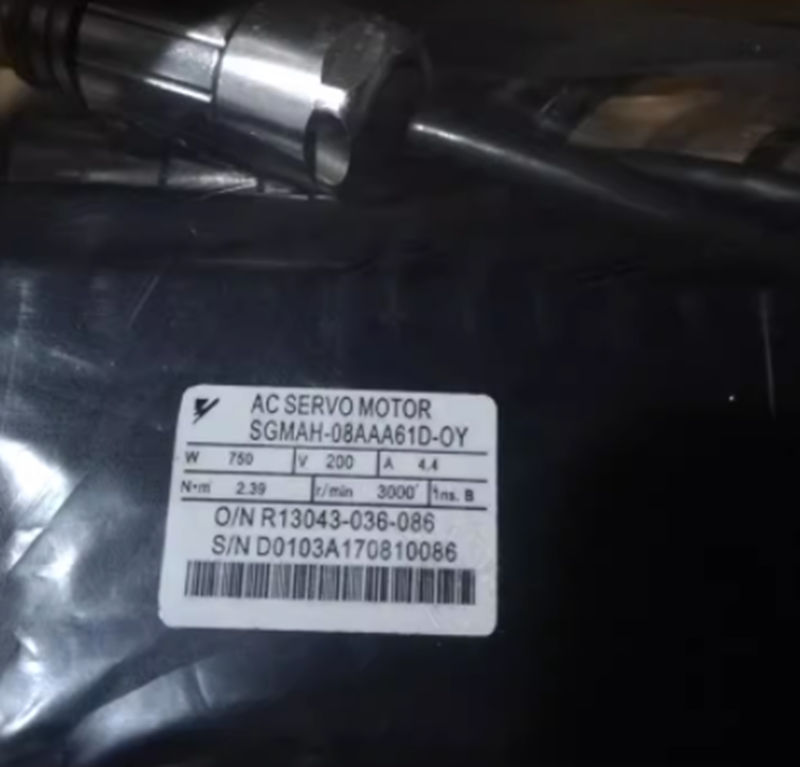 YASKAWA SGMAH-08AAA61D-OY SERVO motor