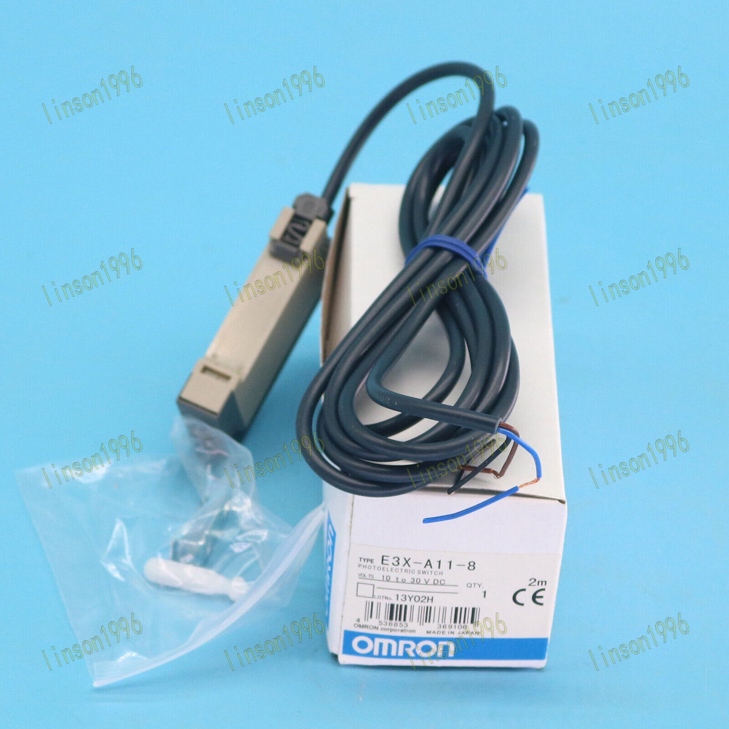 Omron E3X-A11-8 Photoelectric Sensor – Unique Features - OMRON