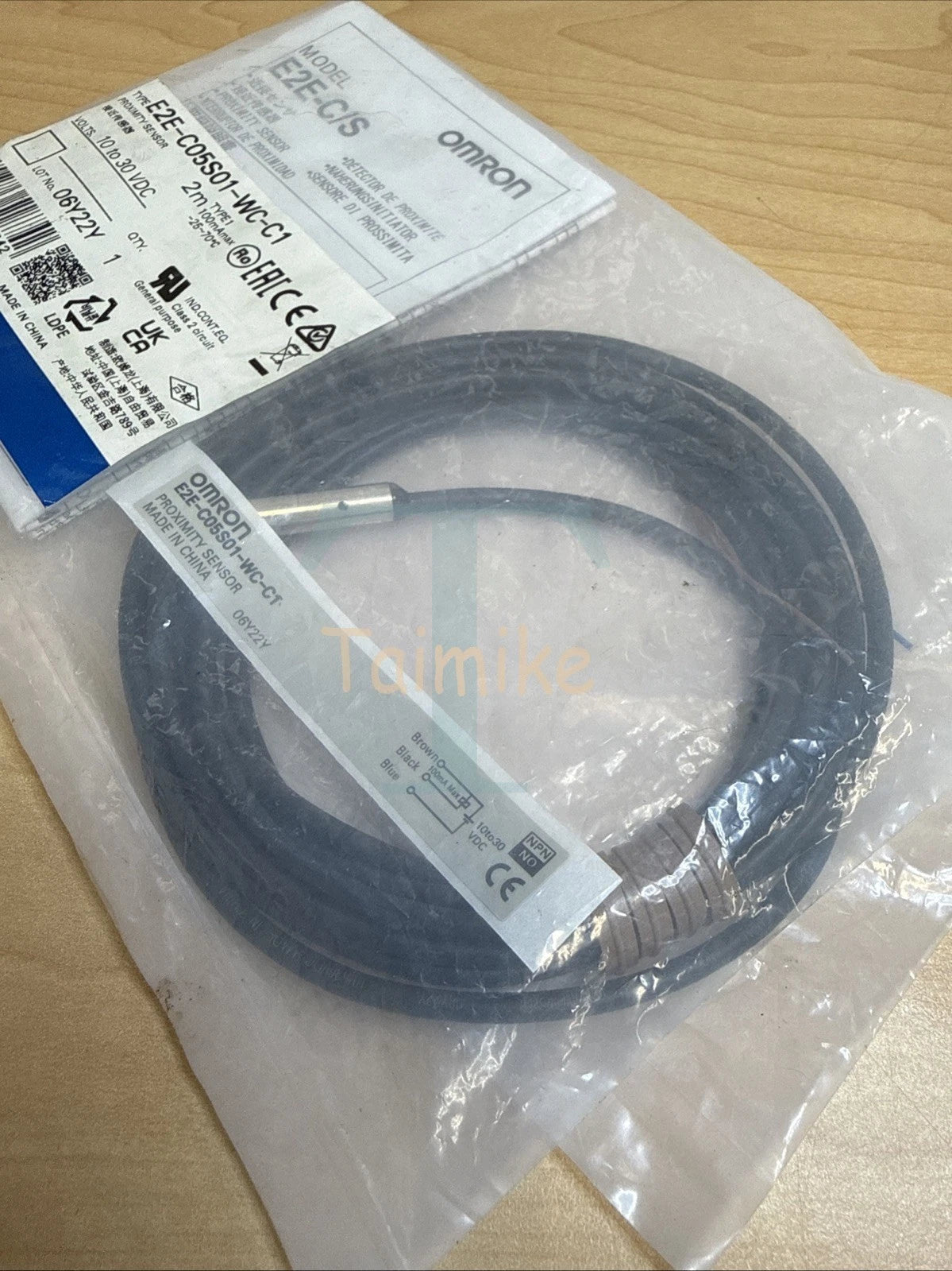 ! Omron E2E-C05S01-WC-C1 Proximity Sensor 2m