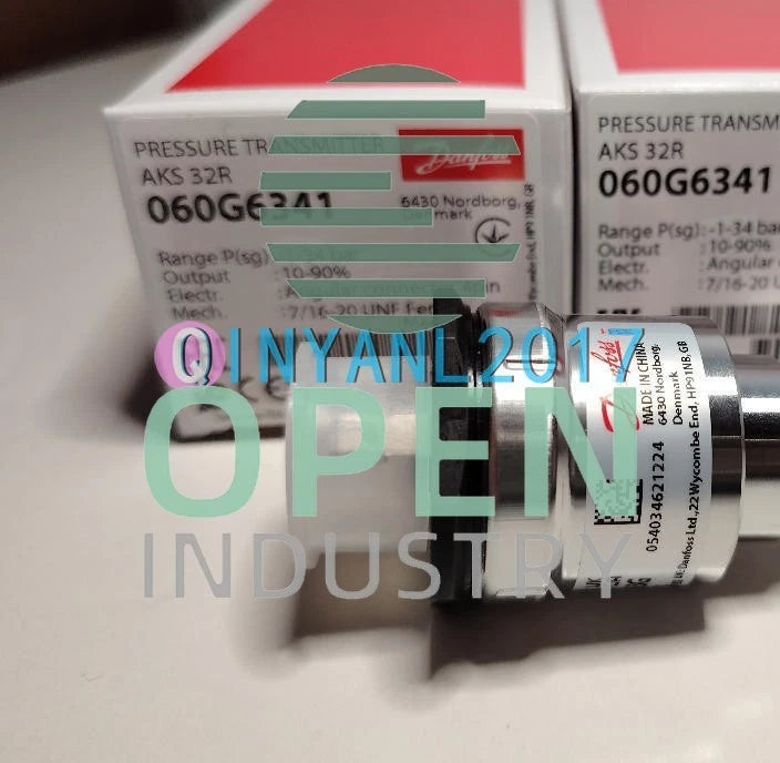 1PCS Danfoss AKS32R 060G6341 Pressure Sensor