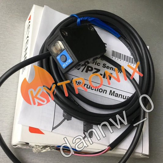 KEYENCE PZ-V71P proximity sensor