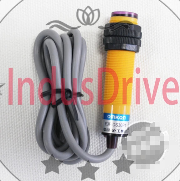 1pcs OMRON E3F-DS30P1 Photoelectric Switch 12-24VDC free shipping