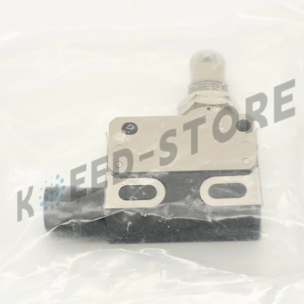 1PCS Omron D4E-1A10N Limit Switch D4E1A10N