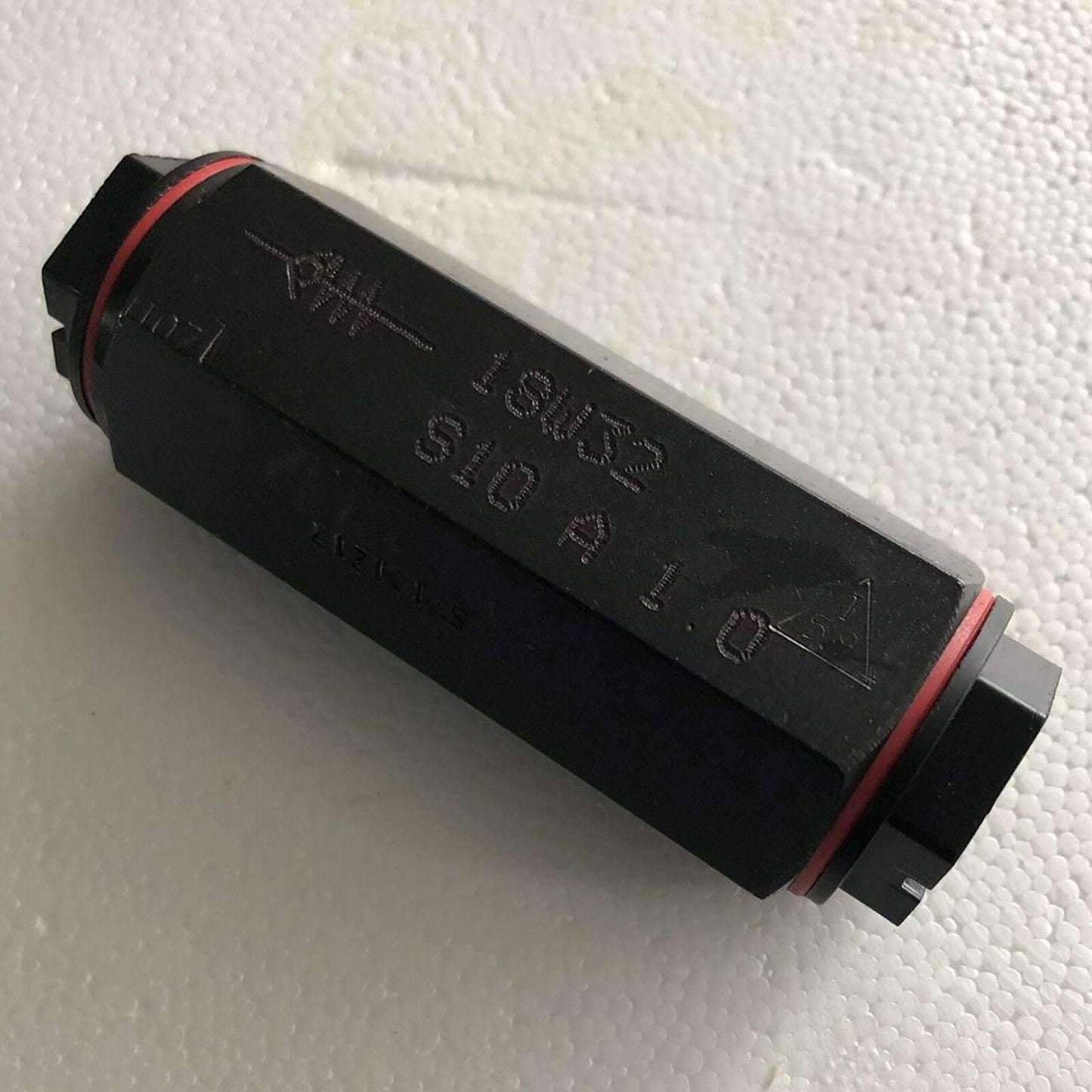 new 1PC Check Valve S10A1.0 Rexroth valve R900420531